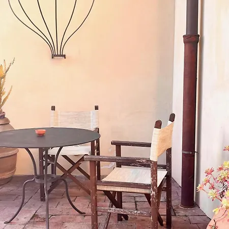 Farm stay La Palazzina Palaia