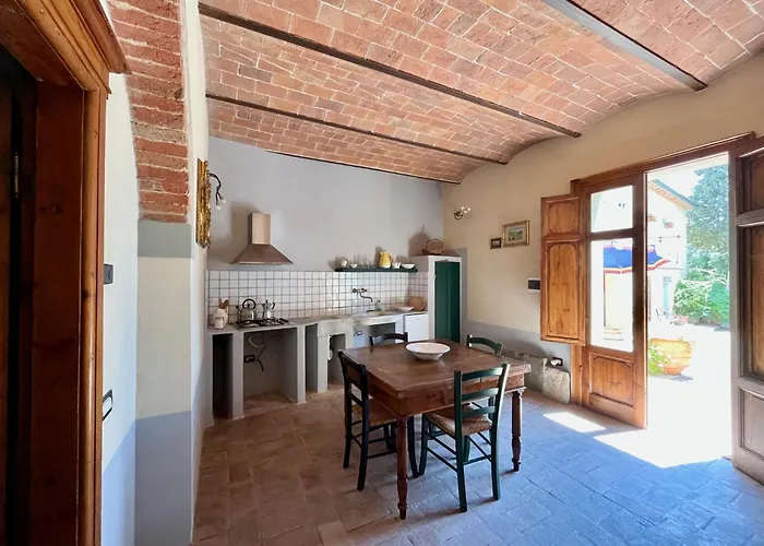 La Palazzina Farma Palaia